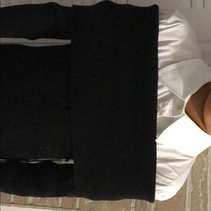 Vince camuto black and white shirt